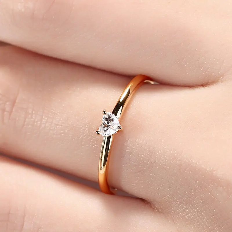 Anelli pronti in magazzino per le donne Anello di fidanzamento con piccolo cuore a forma di oro color matrimonio Gioielli di moda romantica Zircone_voghion.com