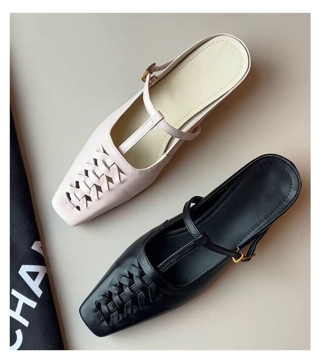 Nicht ermüdend, ausgehöhlte schöne Kappe, trägt coole Hausschuhe für Frauen im Sommer 2025, Nische aus weichem Leder mit quadratischer Spitze_voghion.com