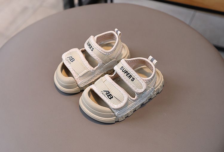 Sandali estivi 2024 nuovi alla moda per bambini piccoli, sport da spiaggia, ragazze, suola morbida, antiscivolo, scarpe per bambini_voghion.com