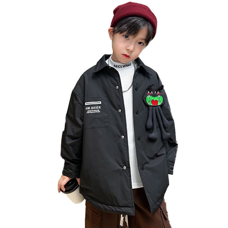 Schicken Sie eine schwarze Baumwolljacke für Jungen mit Puppe als Geschenk. Winterkleidung 2023, neue Hemdjacke. Sportliche Windjacke für Kinder_voghion.com