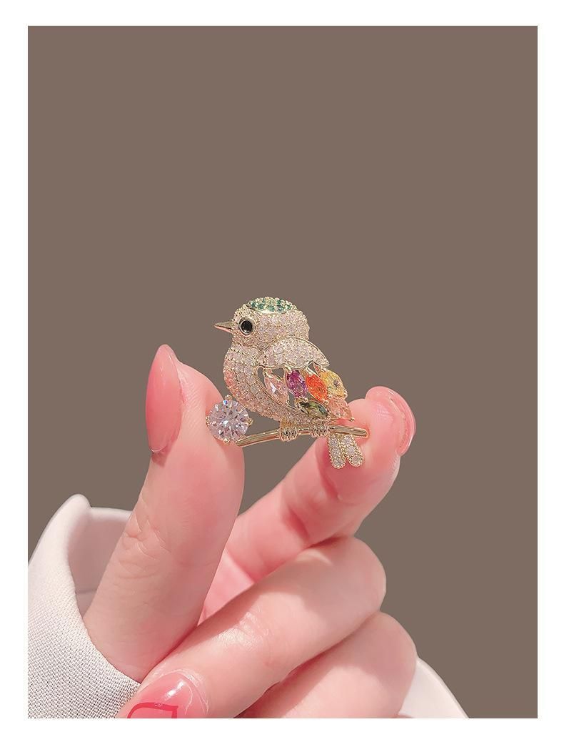 Magpie Bird High-end Brooch High-end Sense Niche Anti-light Buckle Personalized Suit Collar Pin Brooch Women's Accessories_voghion.com