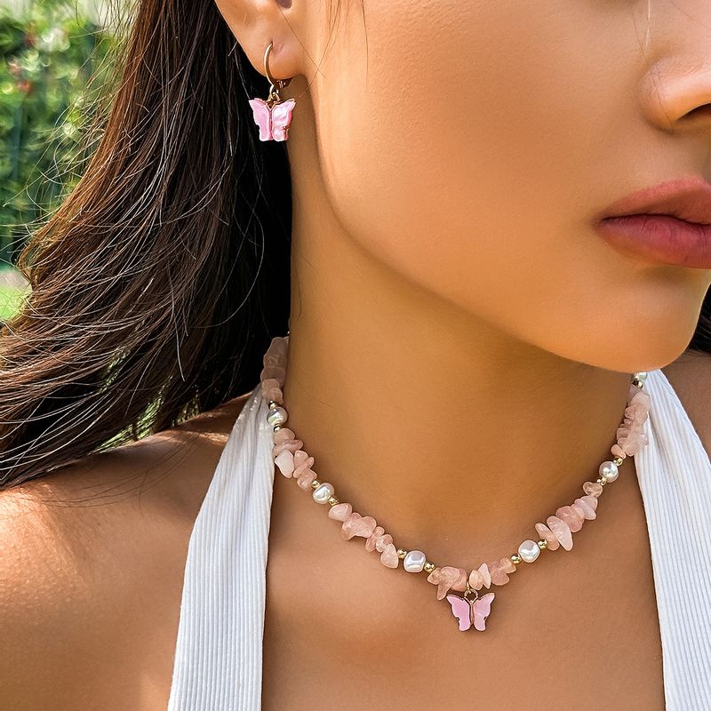Summer Dopamine Sweet Crushed Stone Butterfly Necklace Women's Vacation Style Bead Versatile Accessories_voghion.com