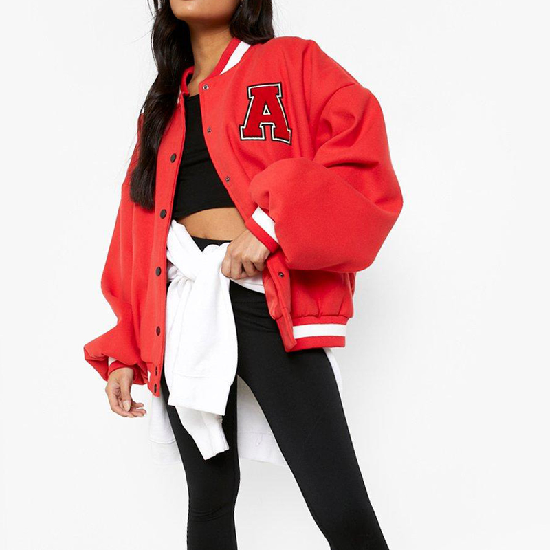 Chaqueta de béisbol engrosada de lana con letras para mujer_voghion.com
