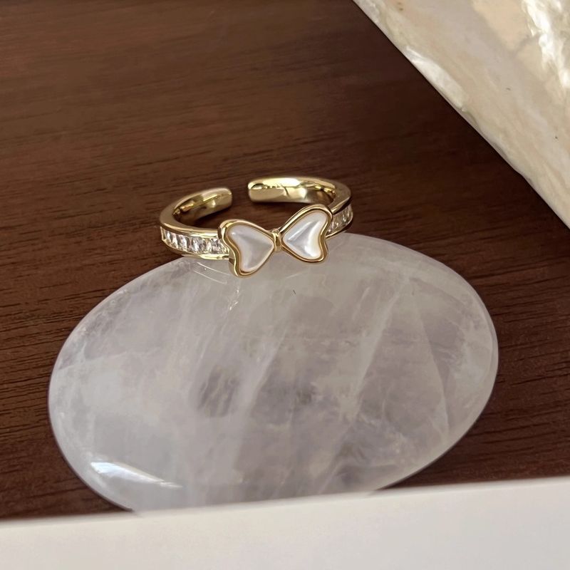 Galvanisieren High-End Nischenblume Schleife Temperament Licht Luxus Ring 2024 Neues Accessoire für Frauen_voghion.com