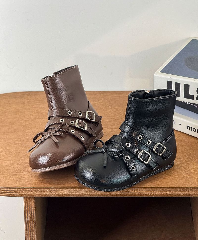 ShoeGlobe Herbst 2025 Neue Kinderschuhe Koreanische Kinder Retro Schleife Punk Stil Mädchen Kurze Stiefel_voghion.com