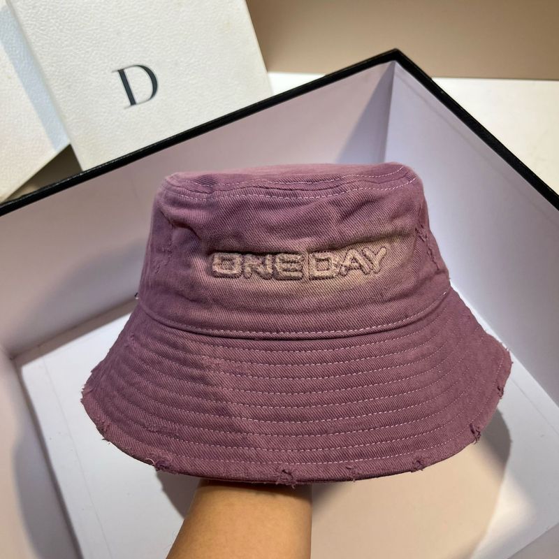 2025 American Washed Brushed Cotton Fisherman Spring And Autumn New Style Ripped Embroidered Letters Casual Outdoor Travel_voghion.com