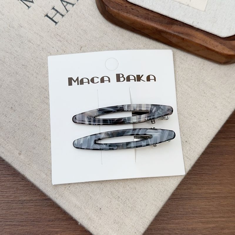 Un par de horquillas de metal de acetato con forma de hoja de sauce recortada de estilo coreano, pinzas laterales, accesorios para el cabello con pinza para flequillo lateral simple, nuevo estilo_voghion.com