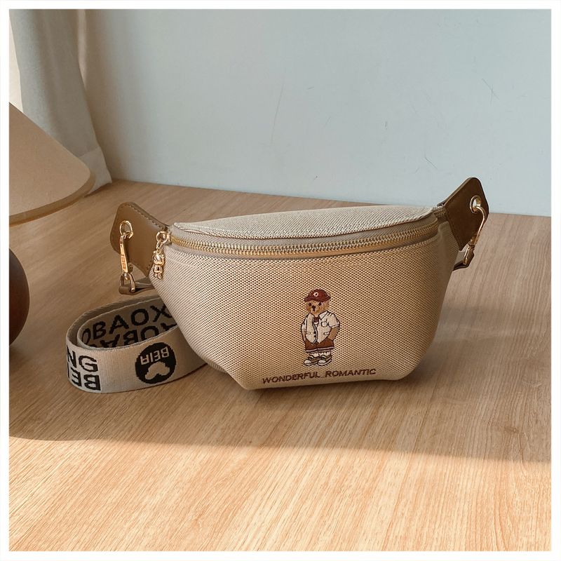 Damentaschen Quelle Fabrik Neue kleine Sporttasche Bär Brusttasche Vertikale einfache Umhängetasche_voghion.com