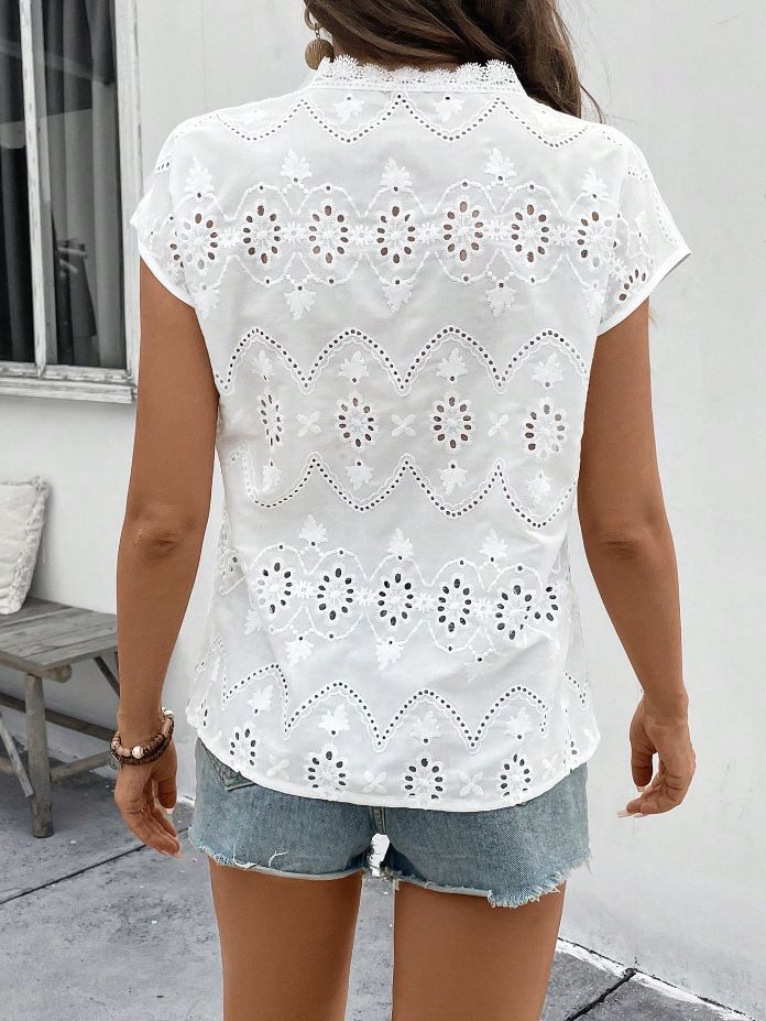 Camisa informal de verano con escote en V y encaje de color liso para mujer_voghion.com