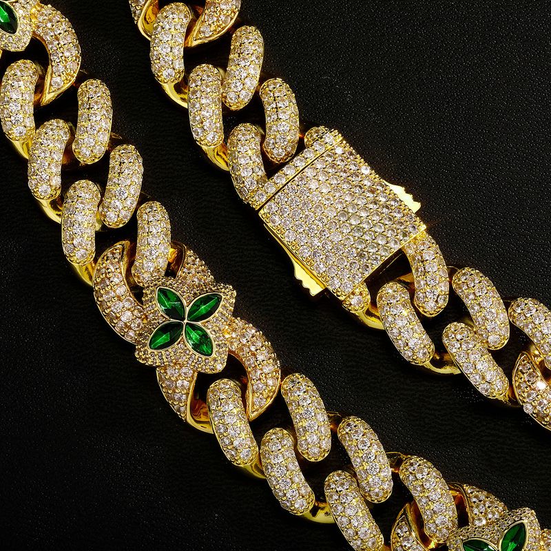 Four-Leaf Clover Cuban Men's Diamond-Studded Necklace Hip Hop Green Twist Chain Trendy Nightclub Accessories_voghion.com