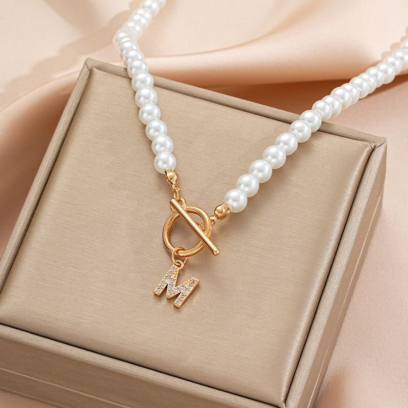 2025 Women Fashion Fashion A-Z women's gold initial pendant, pearl chain, English necklace, jewelry, letter gift_voghion.com