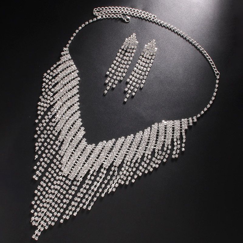 Conjunto de collar y pendientes exagerados, elegantes y de alta gama con borlas de diamantes de imitación, accesorios versátiles para vestir._voghion.com