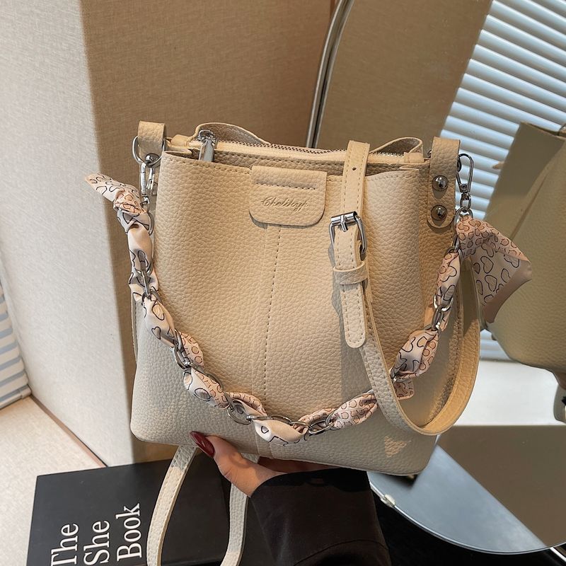 Werk-pendel-emmer 2025 Nieuwe mode lichte luxe tas veelzijdige schoudertas crossbody tas_voghion.com