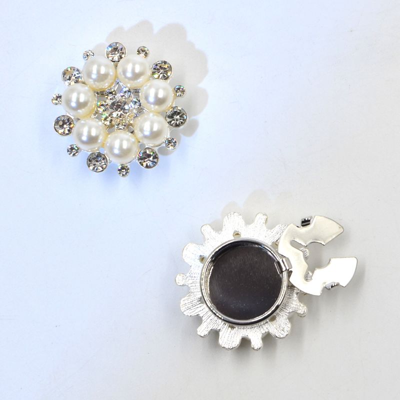 Copribottoni moderni e minimalisti con strass - Borchie a scatto in ottone per camicie_voghion.com