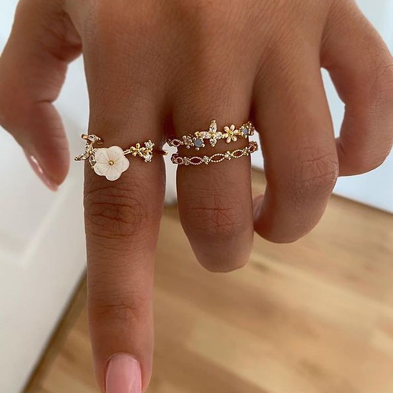Modeschmuck Legierung Offene Farbe Diamant Blume Hohl Ring Set Für Frauen_voghion.com
