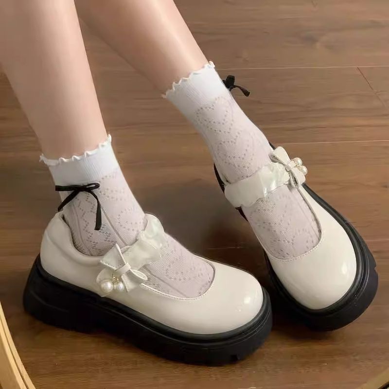 Französische Mary Jane Einpedal-Damenschuhe Temperamentschuhe Erhöhte Jk-Schuhe Runder Kopf mit Mary Jane Kleine Lederschuhe_voghion.com