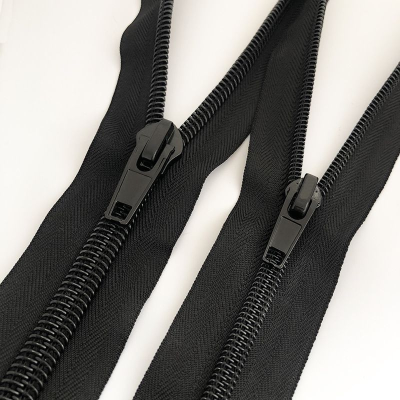 Nr. 3 Nr. 5 Nr. 8 Nr. 10 Biksēm paredzēts rāvējslēdzējs ar slēdzeni Automātiska rāvējslēdzēja galviņa Neilona rāvējslēdzējs Piederumi Drēbēm paredzēts rāvējslēdzējs ar galviņu_voghion.com