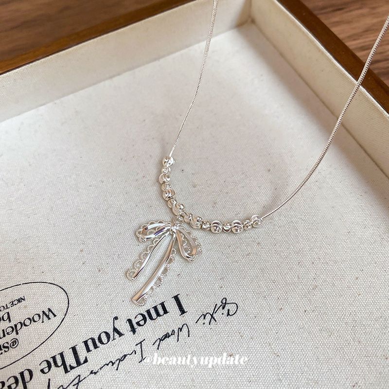 Schlichte Halskette mit Spitzenschleifen-Anhänger aus Silber für Damen, Nischendesign mit High-End-Feeling, Schlüsselbeinkette, Internet-Berühmtheit_voghion.com
