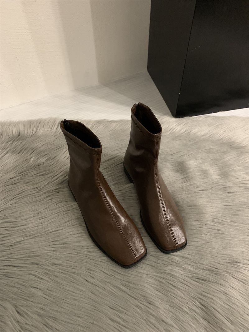 Neue Herbst-Winter-Kollektion: Minimalistische, weiche Leder-Ballerinas mit eckiger Zehenpartie, niedrigem Absatz, flachem Design, schmal geschnitten, mit Reißverschluss hinten, schmal geschnitten, aus weichem Leder, eckiger Zehenpartie, vielseitig einsetzbar._voghion.com