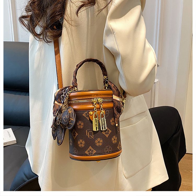 Borsa a secchiello stampata per donna 2024 borsa alla moda borsa a tracolla cilindrica versatile tendenza_voghion.com