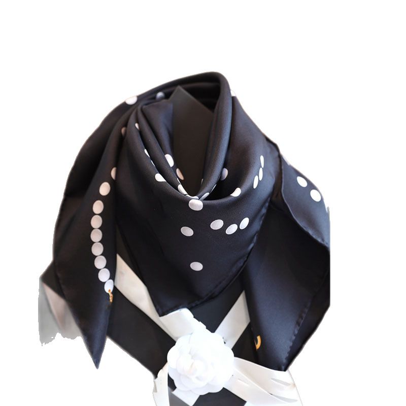 90 Square Women's Mom's Holiday Gift Silk Spring Summer Style Neck Scarf Headscarf_voghion.com
