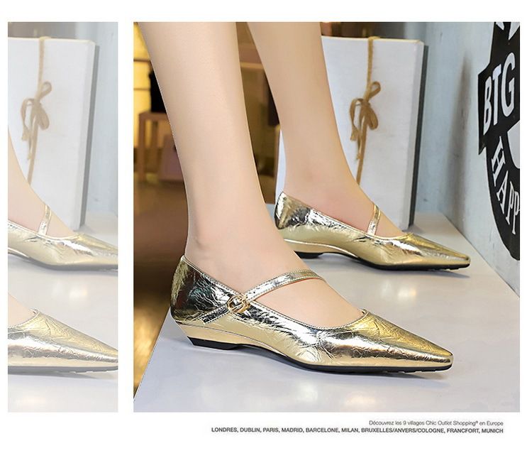 3683-13 Modische und stilvolle Damenschuhe mit flacher Öffnung, schrägem Absatz, diagonalem Strohhalm, dekorativem Handgriffmuster,_voghion.com