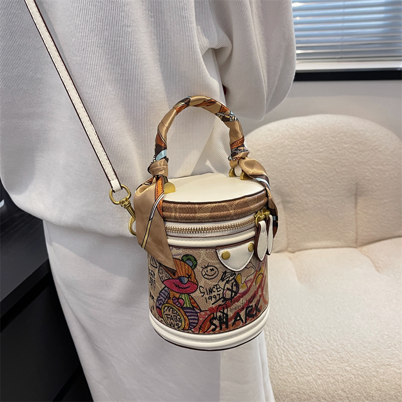 Borsa a tracolla con stampa di marca per donna Borsa a tracolla in PU di alta qualità Borse alla moda e borsa a tracolla firmata Nuovo nastro_voghion.com