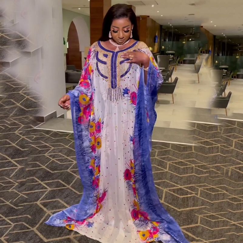 Vêtements pour femmes, vêtements de style ethnique africain, grande jupe trapèze en mousseline de soie, impression numérique à diamant chaud et lourd avec groupe intérieur_voghion.com