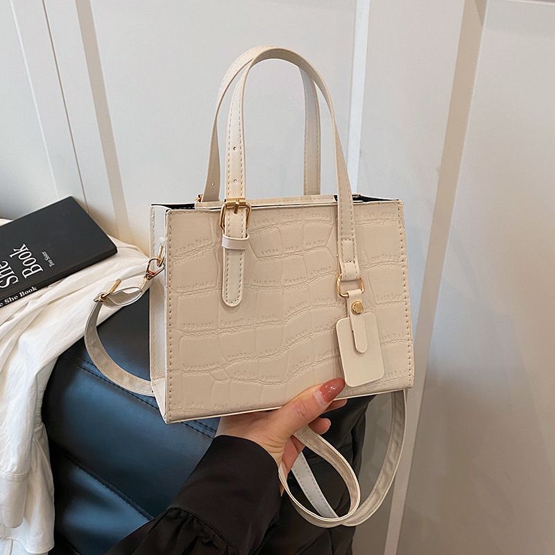 Borsa a tracolla alla moda per lavoro e spostamenti da donna, borsa a mano casual estiva 2025, piccola borsa quadrata_voghion.com